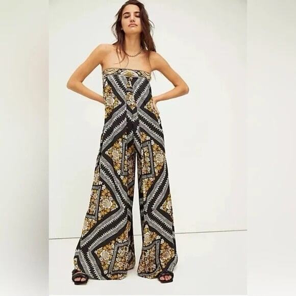 Free People Serendipity Strapless Wide Leg Jumpsuit Romper Black Multi Print XS - Picture 1 of 8